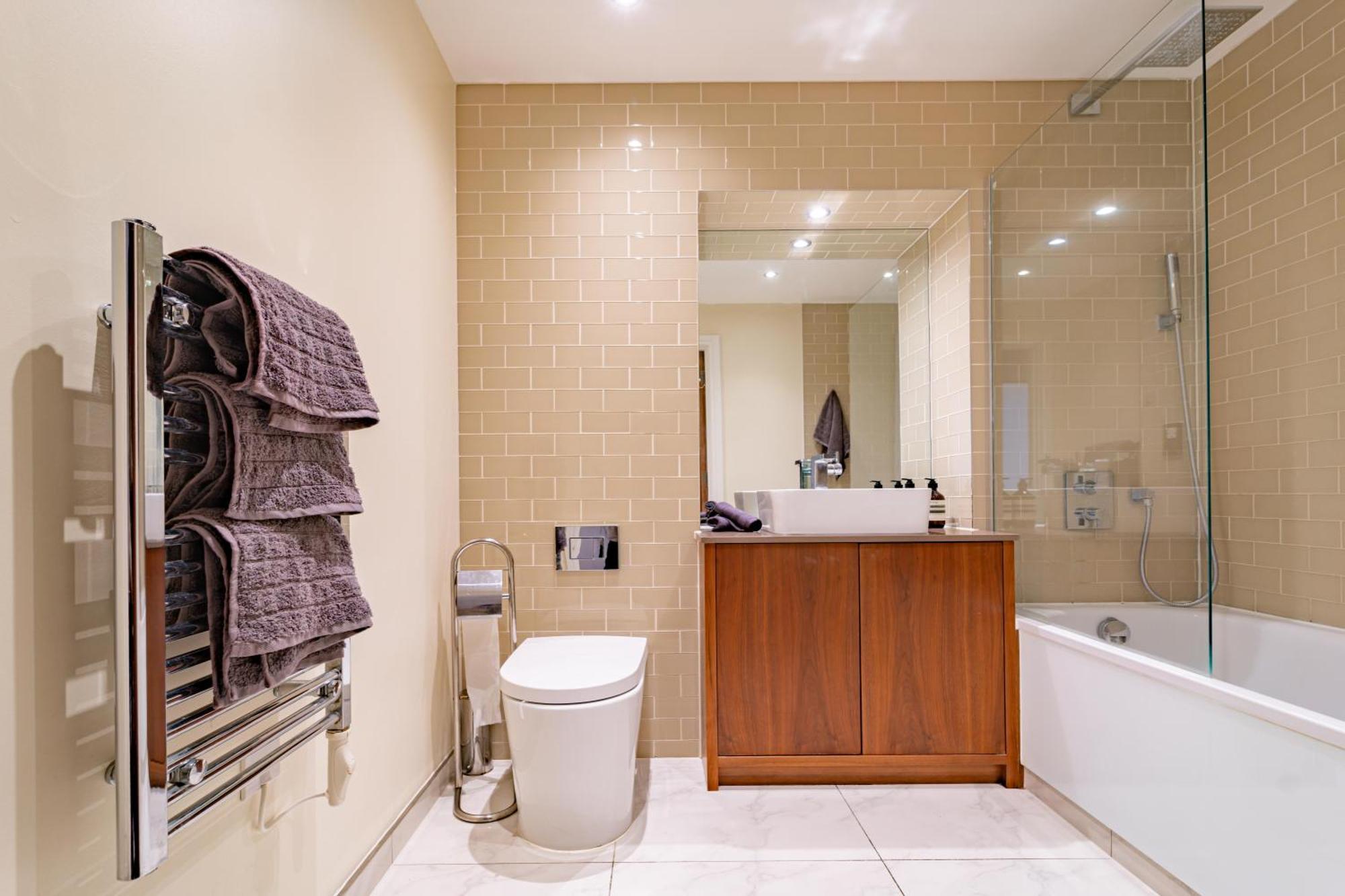 Stylish And Comfortable Canary Wharf Apartment Perfect For Long Stays 伦敦 外观 照片