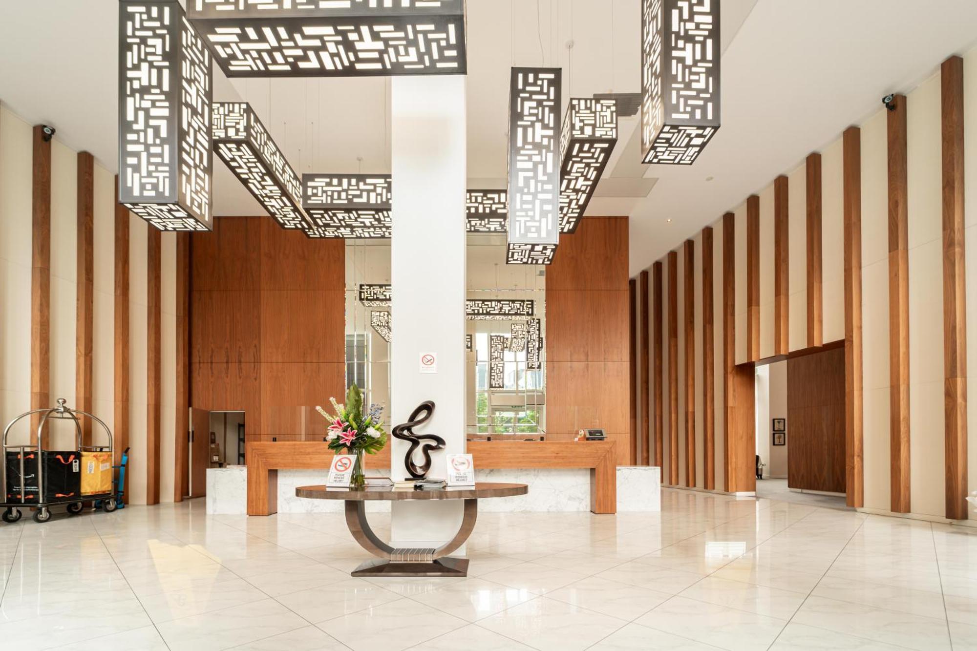 Stylish And Comfortable Canary Wharf Apartment Perfect For Long Stays 伦敦 外观 照片